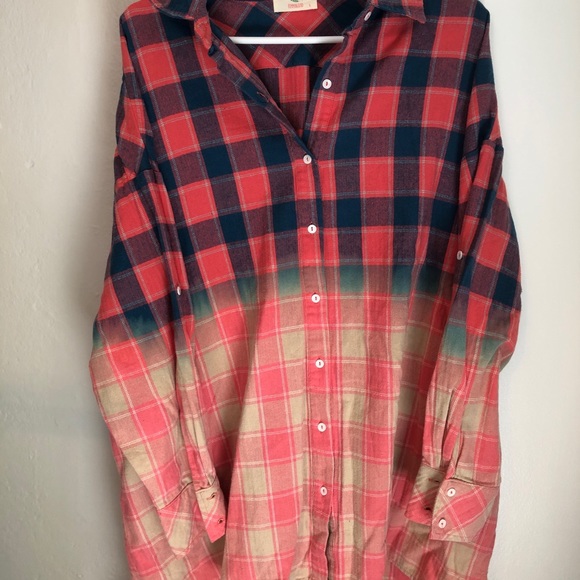 NWOT Ombré Boyfriend Flannel - Picture 3 of 5